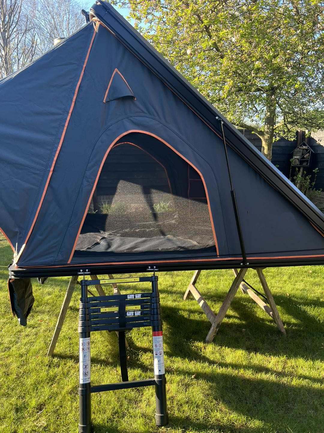 Roof Top Tent Ladder Telescopic - オフロード4x4車用ルーフトップテント、ハードシェル伸縮式はしご、スカイビューウィンドウ、四季対応防水設計＆レインカバー付き
