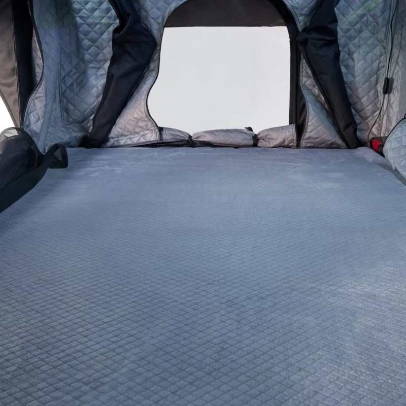 RTT 3人用四季対応アルミハードシェルルーフトップテント  - Roof Top Tent Ladder Telescopic のレビューと価格