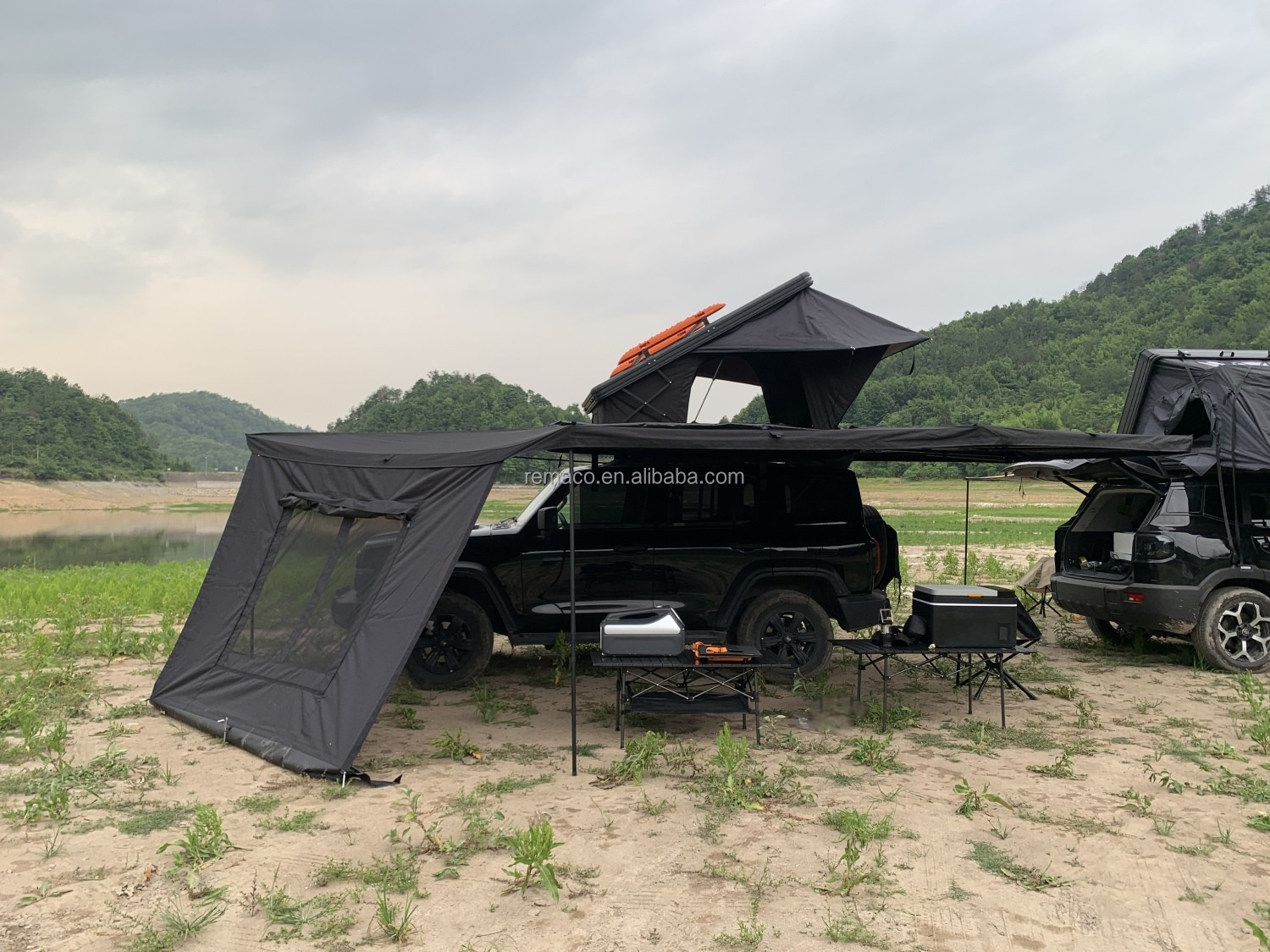 レマコ オーバーランド ツーリング OEM 4x4 4WD  - Roof Top Tent 4 Person Xl のレビューと価格