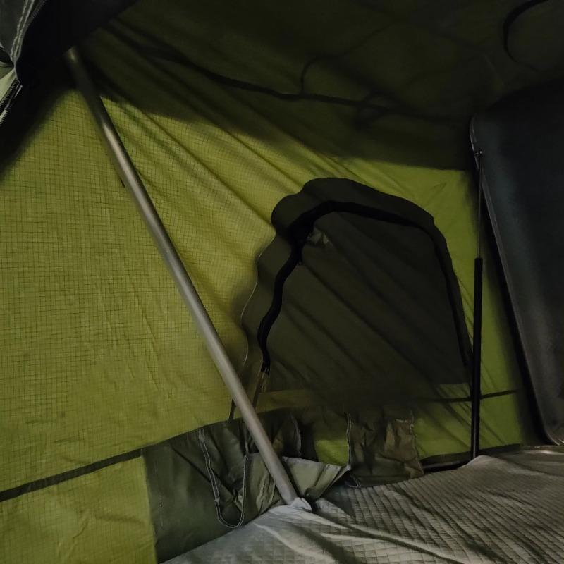 軽量ハードシェルルーフトップテント 車載用 工場価格 アルミ - Roof Tent Hardshell Aluminum のレビューと価格