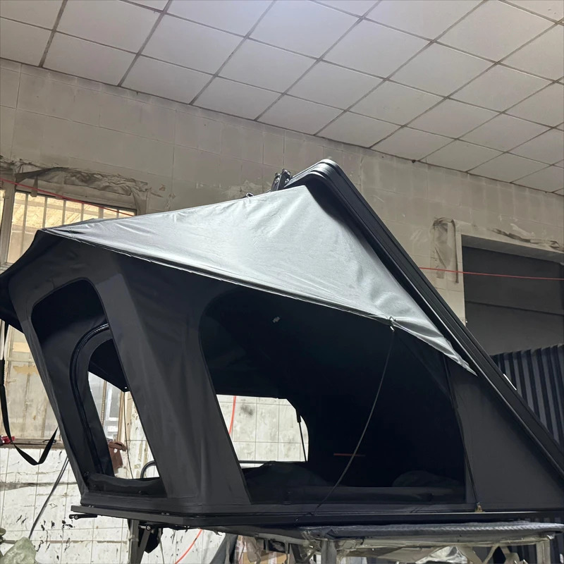 軽量三角形ハードシェルルーフトップテント クラムシェルルーフ - Roof Top Tent Hard Shell 2 Person のレビューと価格
